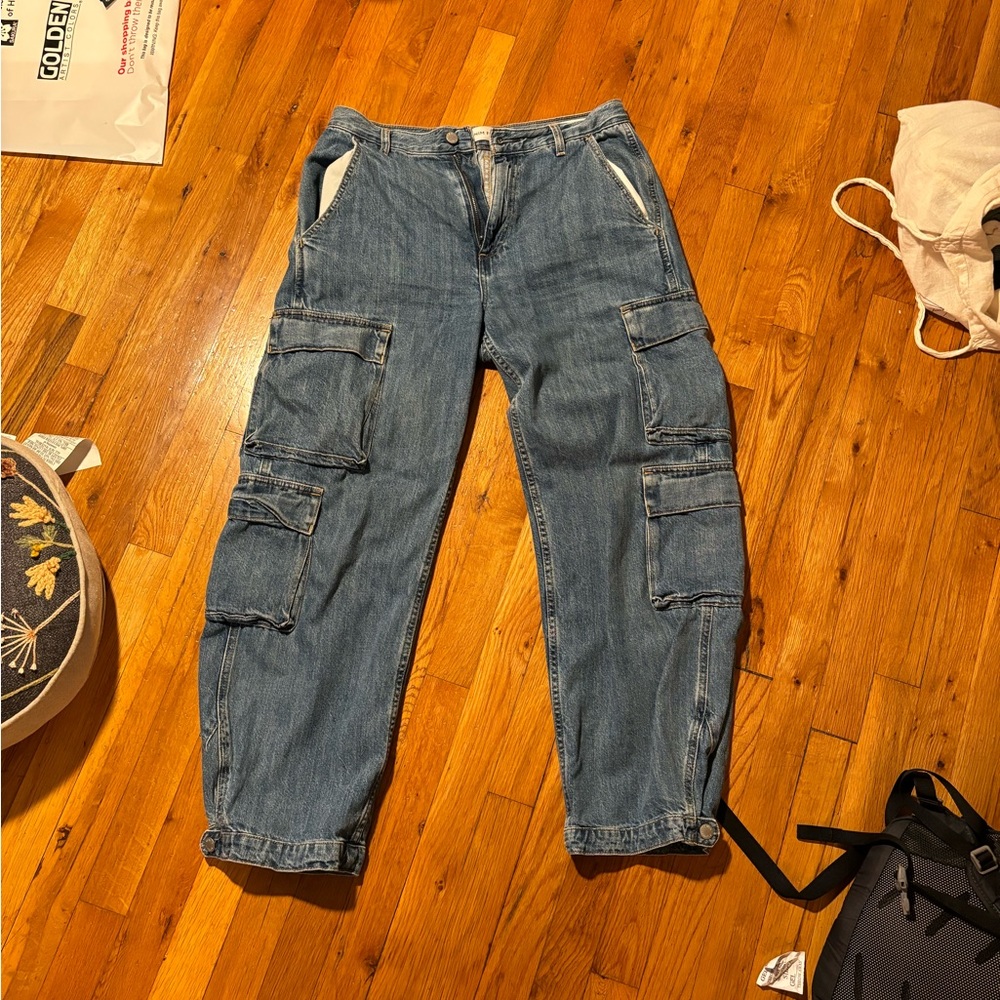 Denim Forum
The '90s Millie Hi-Rise Cargo
Jean